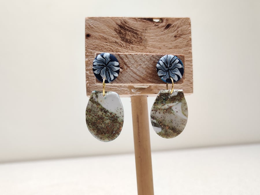 Abstract pattern floral navy vase earrings 