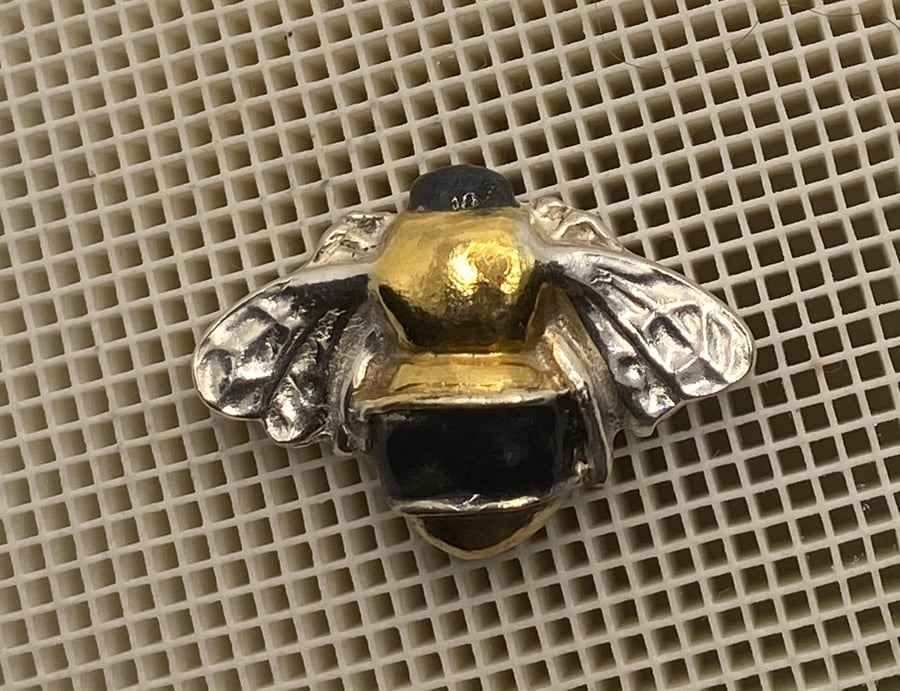 Enamelled Silver Bumble Bee Pin Brooch 