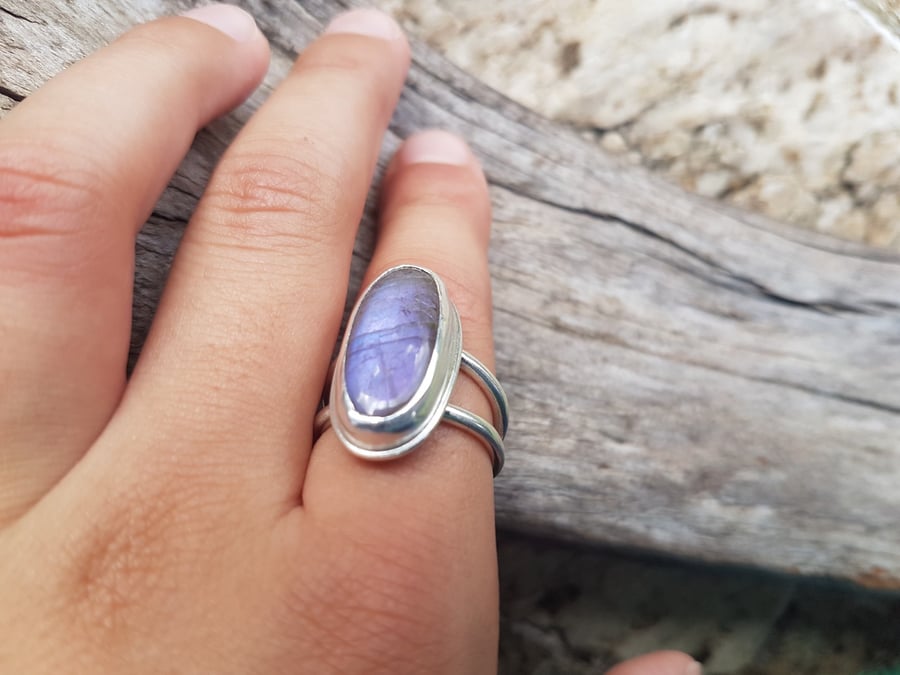 Purple Labradorite ring size P