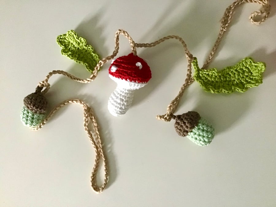 Autumn Toadstool and Acorn Garland