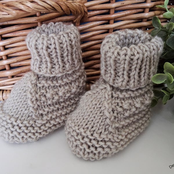 Designer Super Soft Merino Wool Baby Booties 0-3 months size