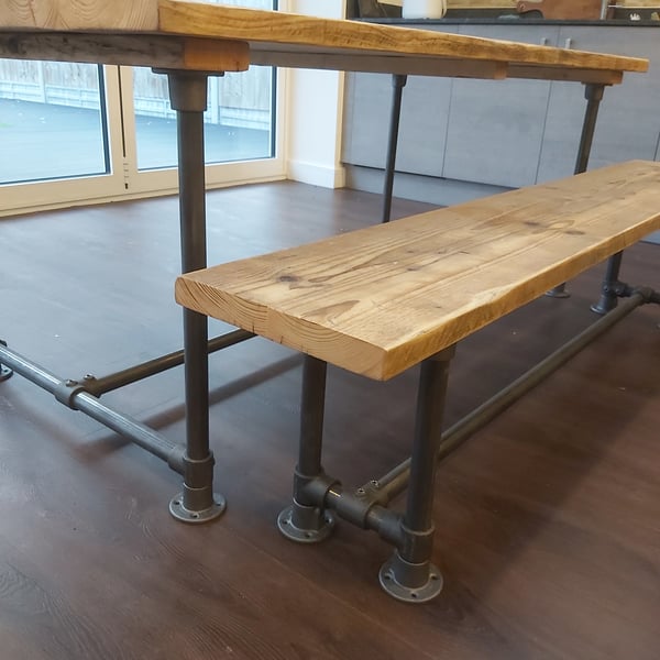 Reclaimed Rustic Scaffold Board & Tube Industrial Look Bench