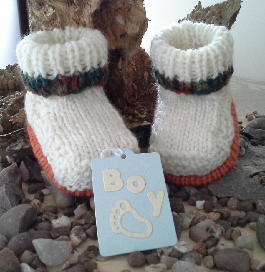  Baby Boys  Aran Winter Booties with wool  0-6 months