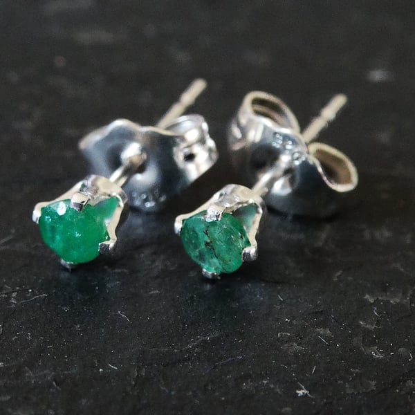 sterling silver emerald studs