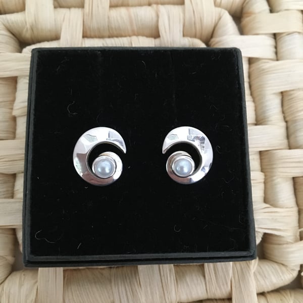 Swirly Ear Studs