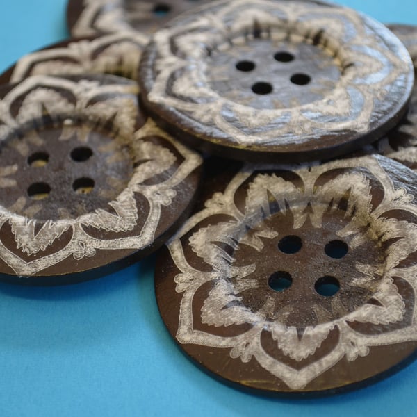 Giant Wooden Buttons 60mm Natural Brown Button Huge Large Flower (G4)