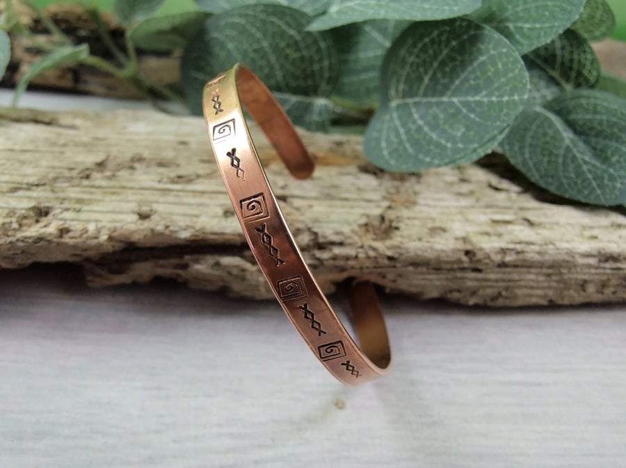 Copper Cuff. Hand Stamped Decorative Pattern, Antiqued Finish, Size Medium