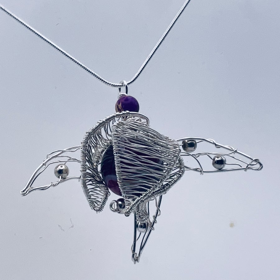 Fashion fuchsia beautiful silver petaled agate pendant with leaves