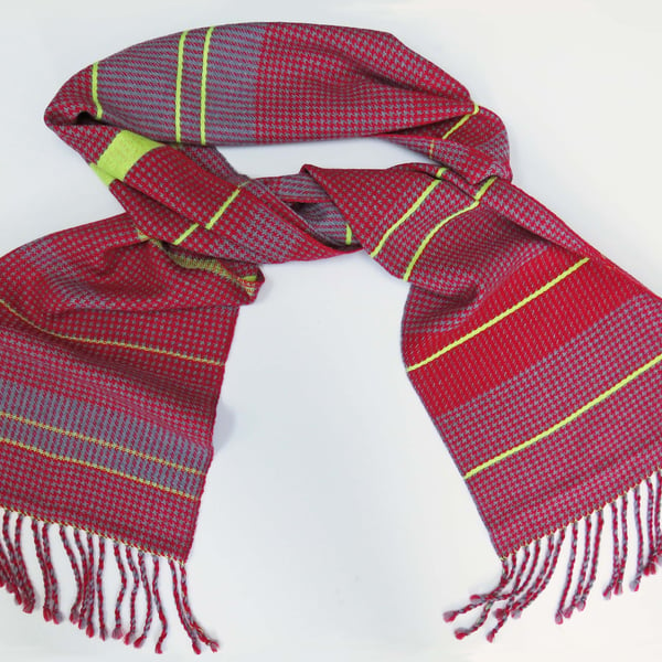 Merino Wool houndstooth scarf