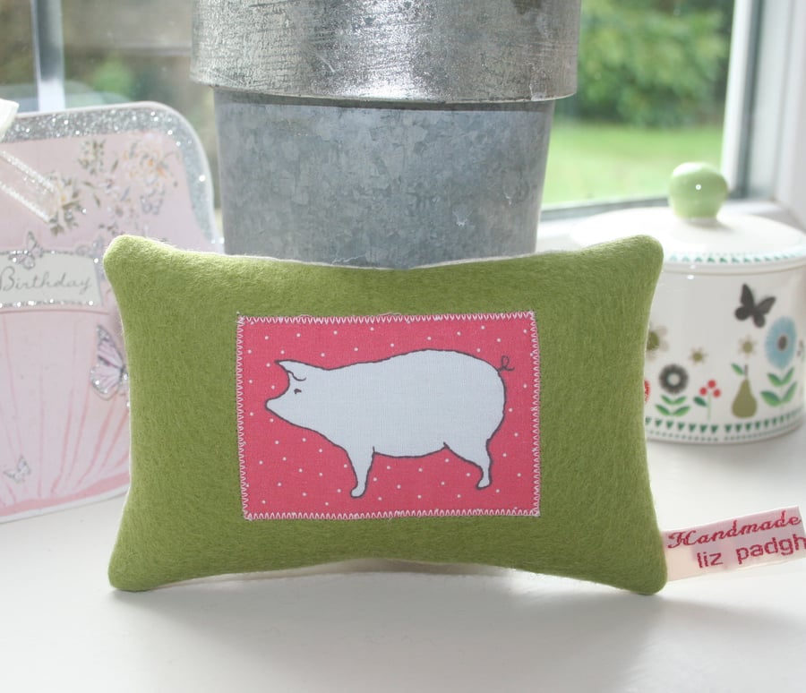 Pig Lavender Cushion For Animal Lover - FREE P&P IN UK