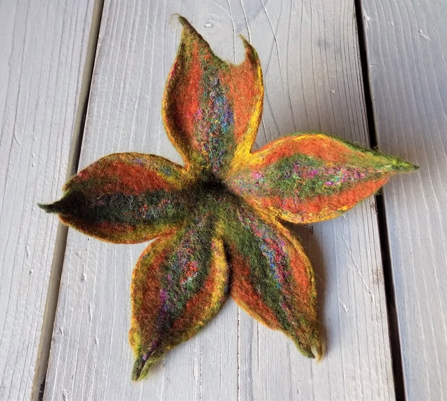 Felted flower brooch: merino wool and silk in rust brown and dark green