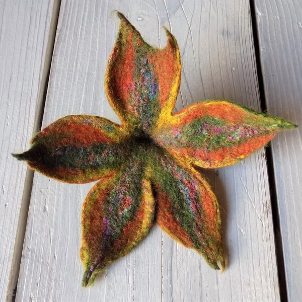 Felted flower brooch: merino wool and silk in rust brown and dark green