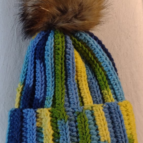 Crochet Pom Pom Hat 