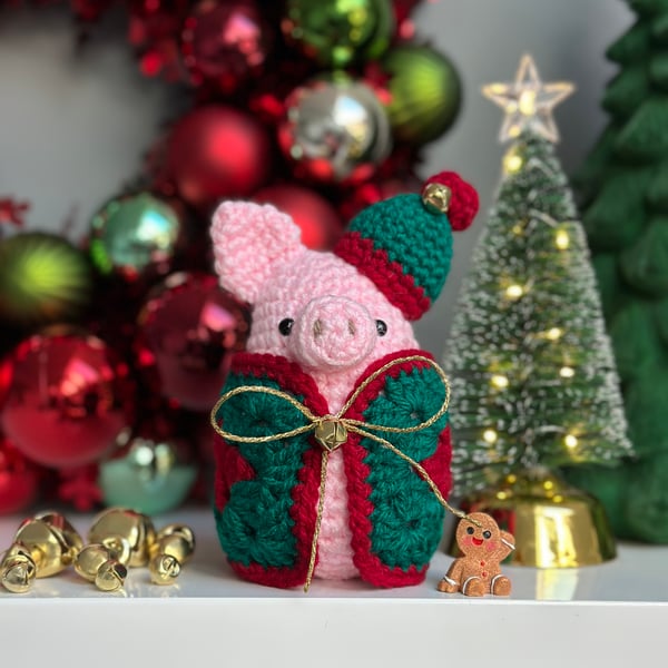 Christmas Elf Piggy in a Blanket