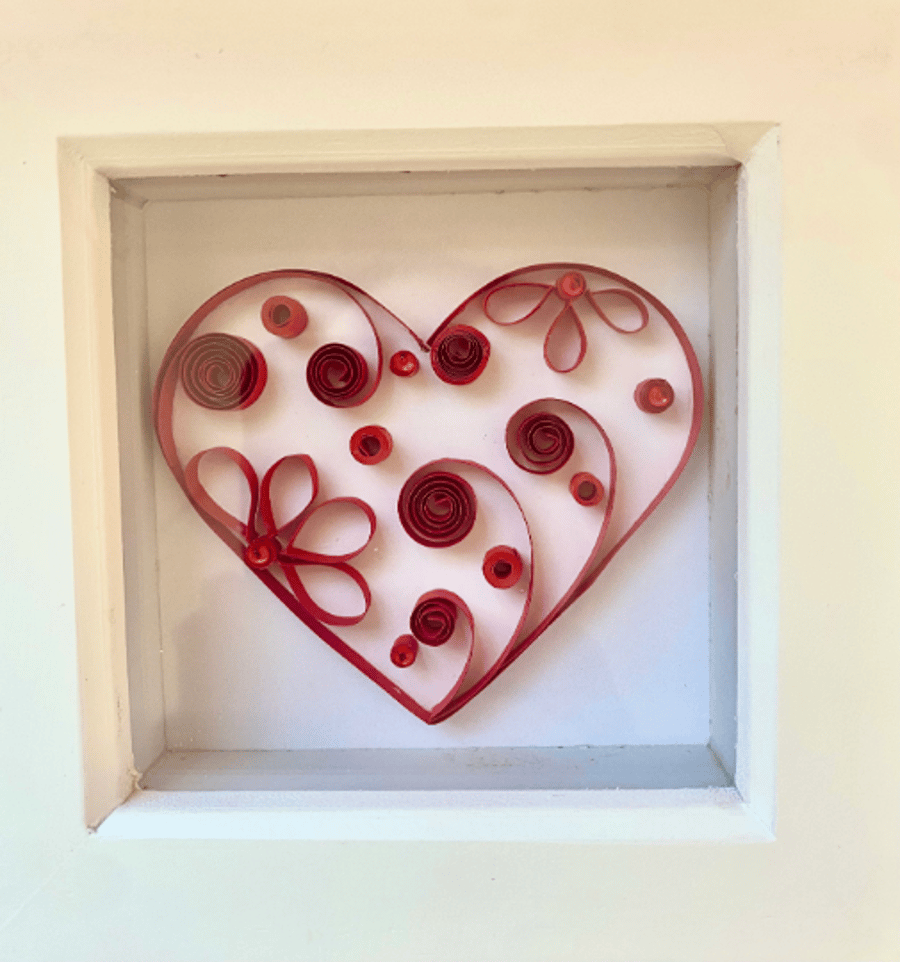Paper Quilling Love heart in Frame