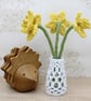 macrame flower daffodils and vase - Image 2