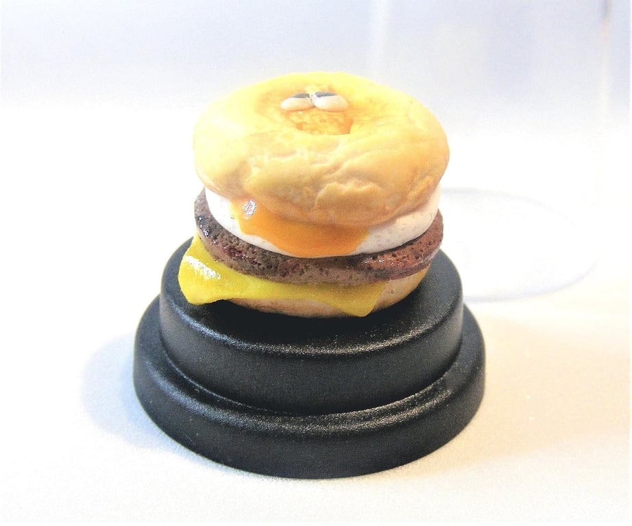 Pet Sausage muffin, Pet Breakfast muffin, sausage and egg, fast food lover