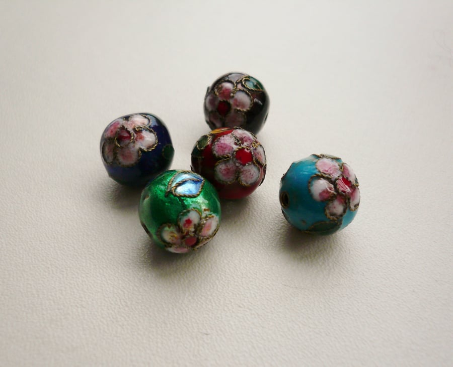 5  Round Cloisonne Beads