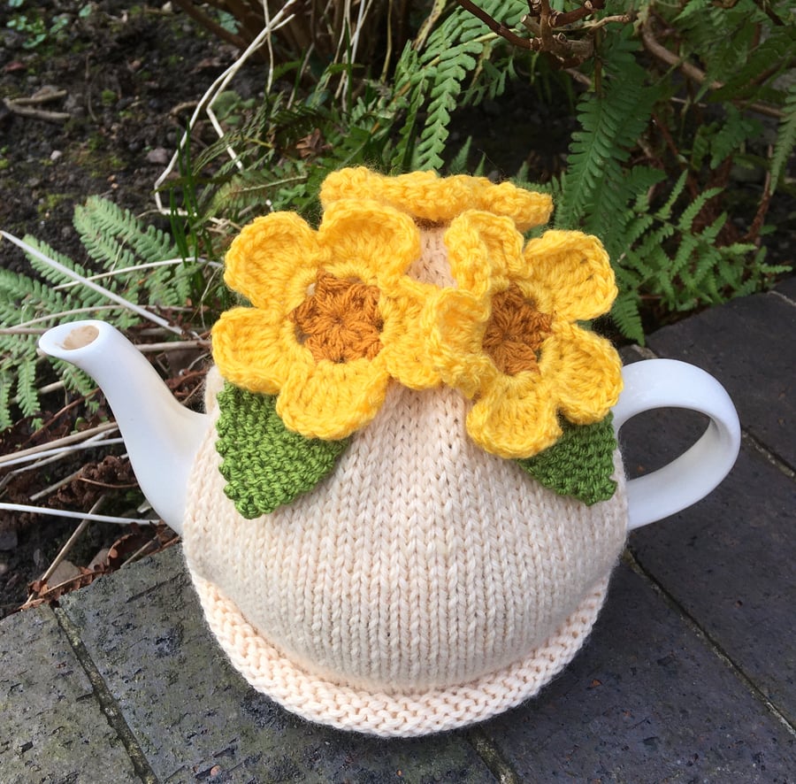 Spring Flower Tea Cosy, Yellow Crochet Flower Tea Cozy