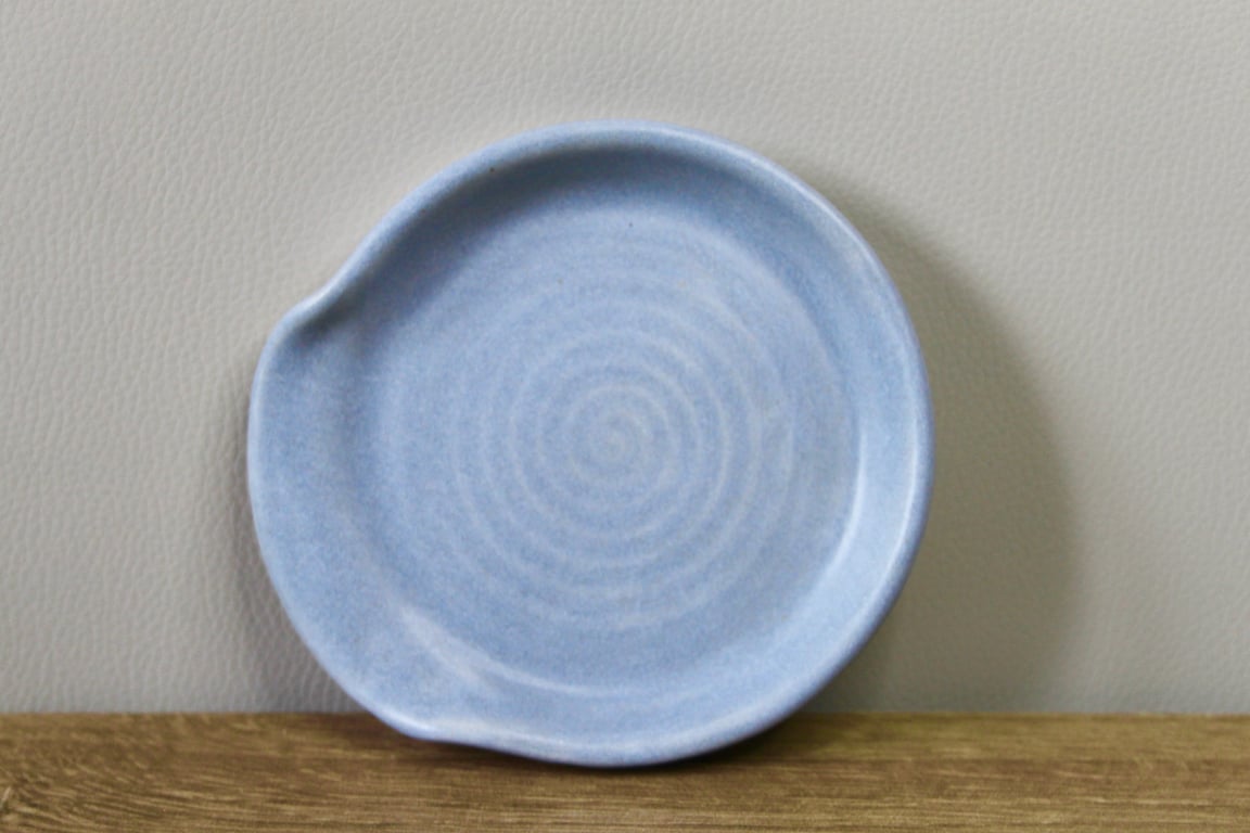 Blue spoon rest