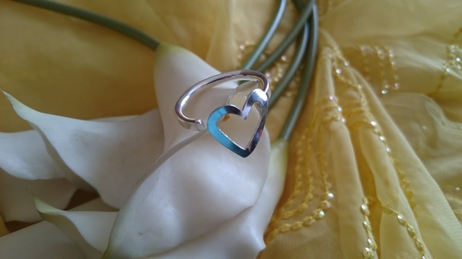 Sterling silver open heart adjustable ring