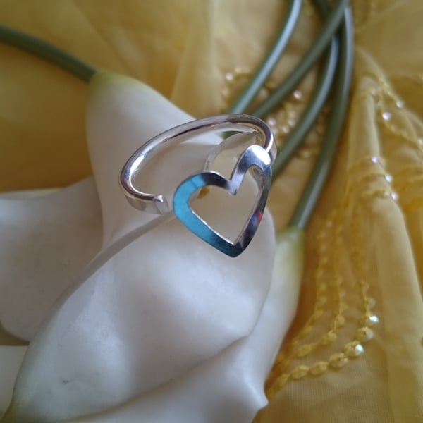 Sterling silver open heart adjustable ring