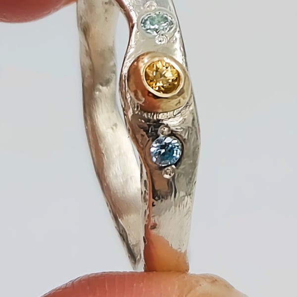 Sterling Silver & Gold Sapphire Artisan Ring - Size P