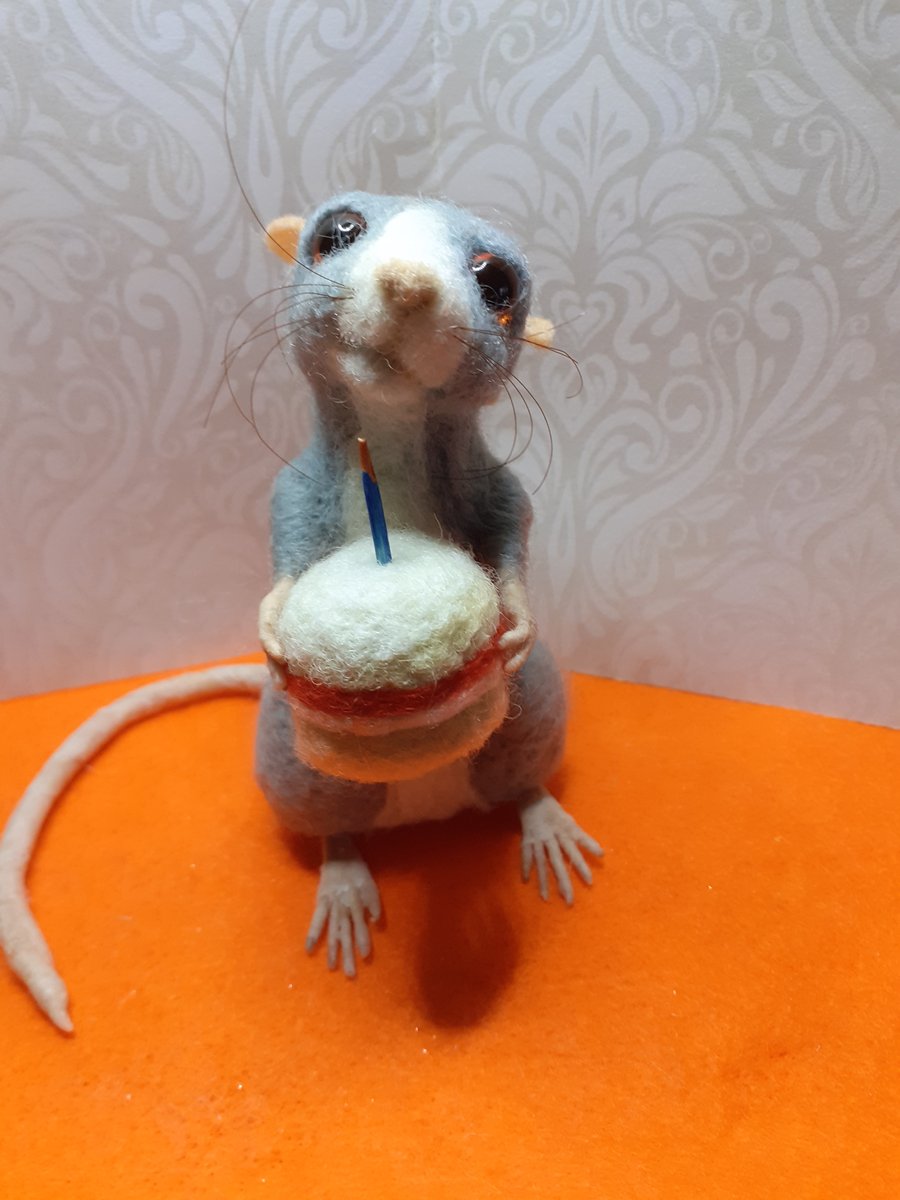 Needle Felted Birthday Cake Rat