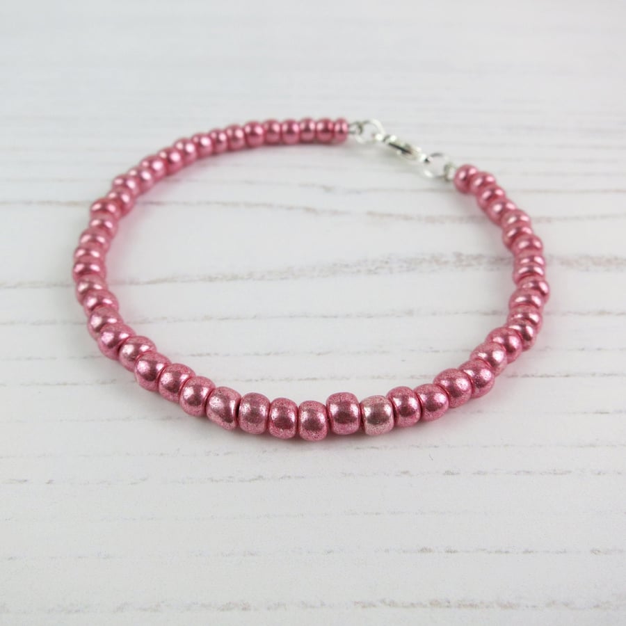Glass Beaded Bracelet - Metallic Pink