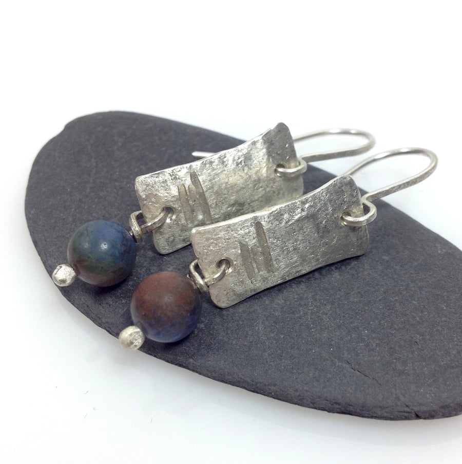 Notched silver and dumortierite earrings