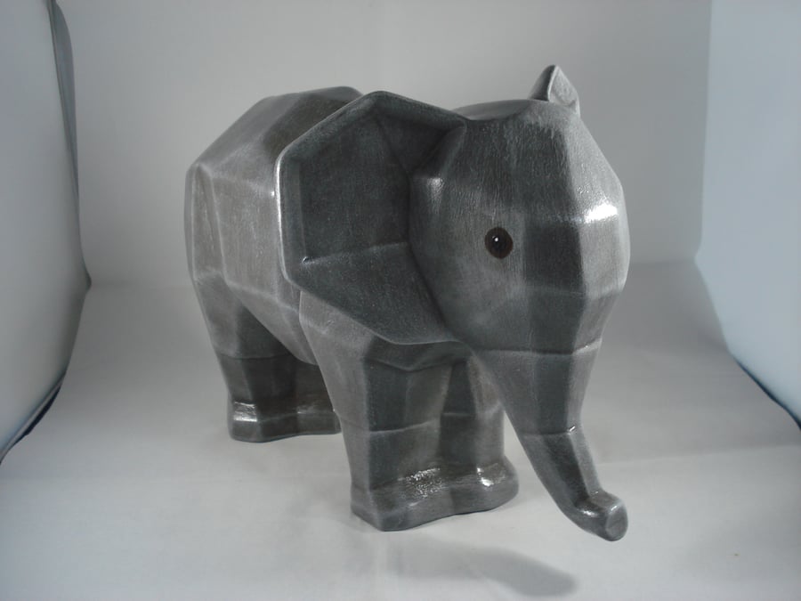 Large Grey Faceted Ceramic Wild Animal Elephant Figurine Ornament Decoration.   
