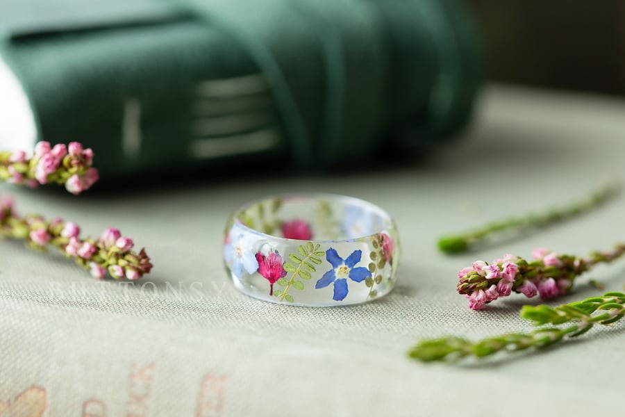 English Wildflower Resin Ring