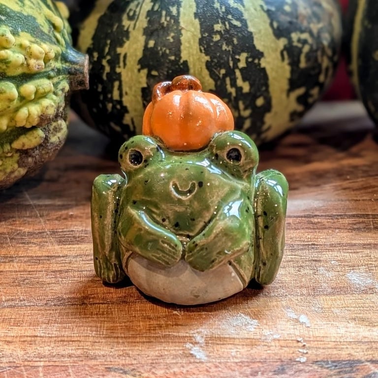 Ceramic Pumpkin Frog