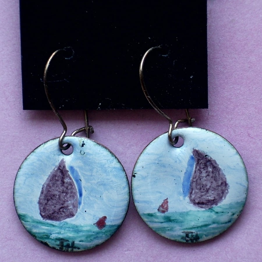 earrings - painted enamel: brown sails boat