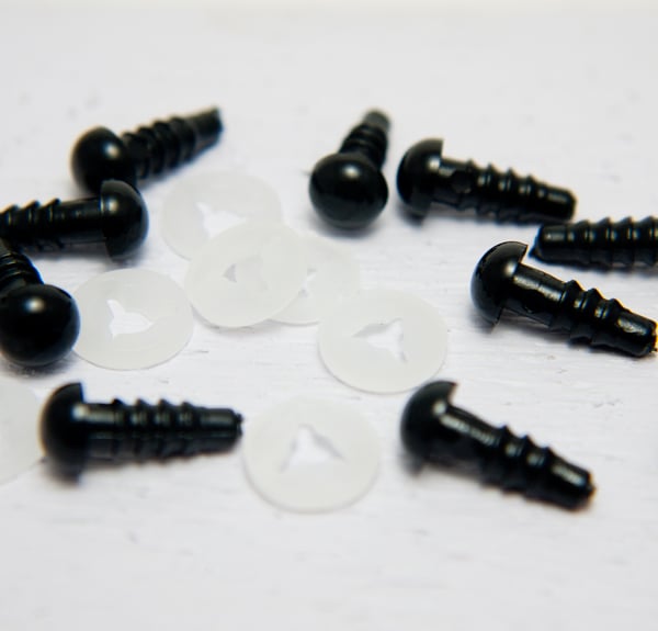 8mm Safety eyes in black plastic for doll, crochet, plushies, knitting
