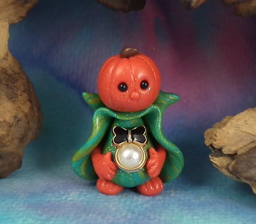 Sale Tiny Pumpkin-head Gnome 'Harry' OOAK Sculpt by Ann Galvin