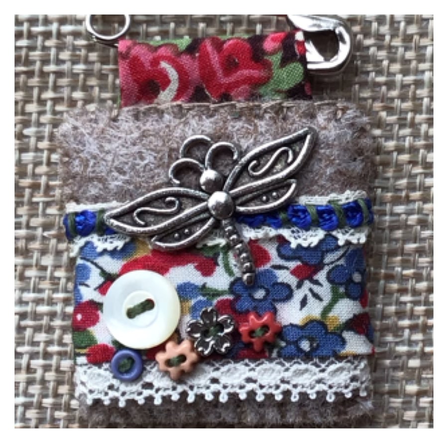 Brooch. Liberty fabric felt lace and dragonfly charm.