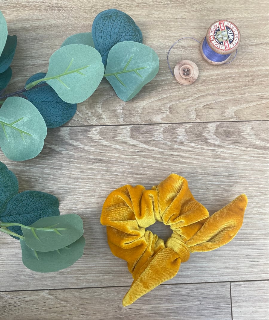 Velvet stretchy Knot Scrunchie, hair tie