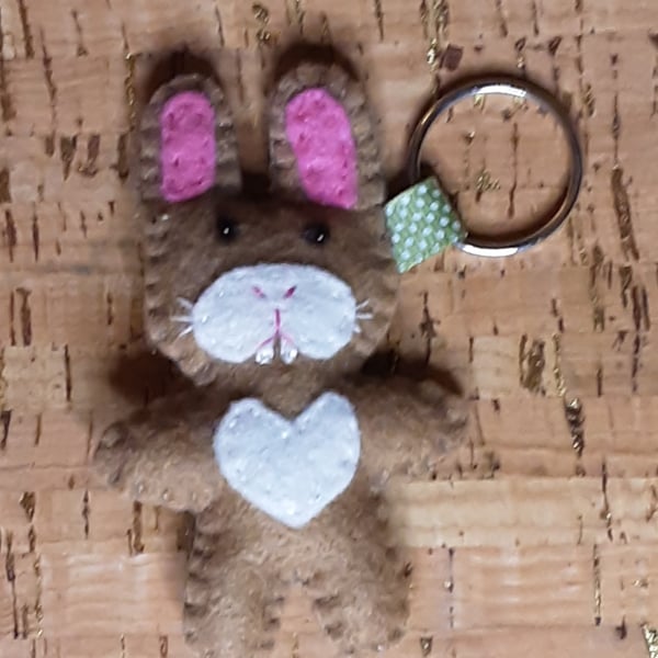 Rabbit Mid Brown & White Felt Keyring – Bag Charm