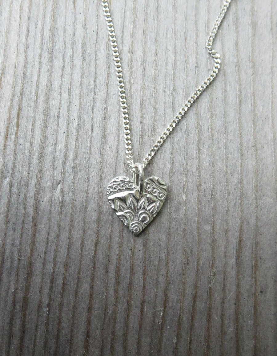 Patterned Heart Necklace Tiny