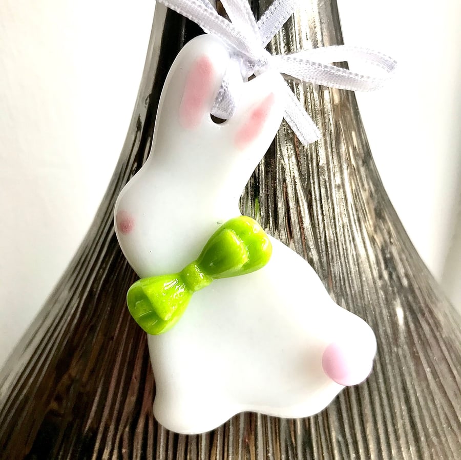 Bunny Hanging Glass Decoration 