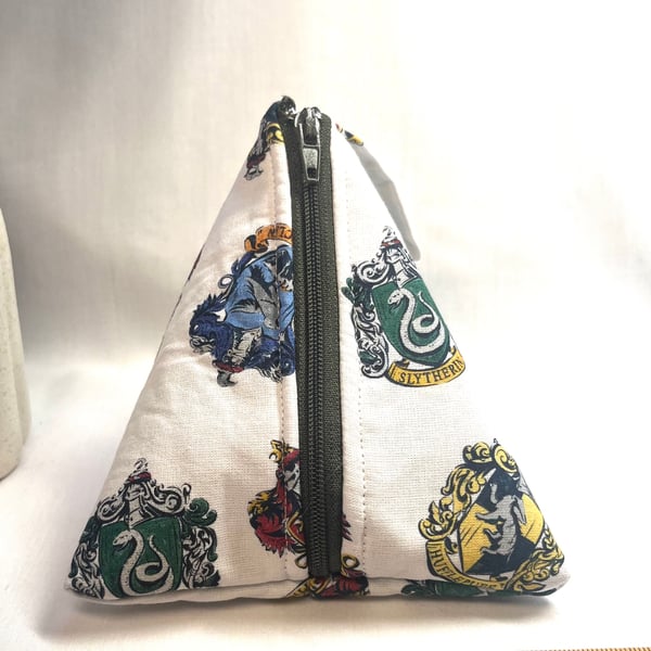 Handmade Triangle Zipper Pouch 