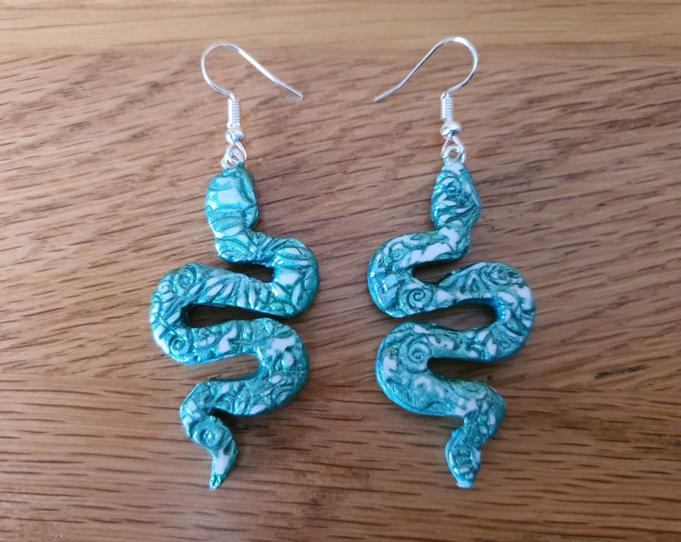 Drop Snake Earrings with a Embossed Damask Effect Pattern