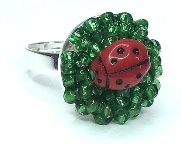 LADYBIRD GRASS RING seed beads ceramic ladybug silver plated 