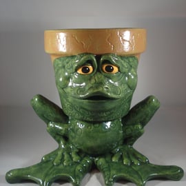 Ceramic Green Frog Toad Animal Figurine Flower Herb Plant Pot Container.