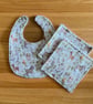 Newborn Baby Boxed Gift Set-Bib & Matching Baby Wipes Bib-Animal Design-BGS18
