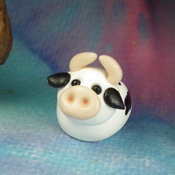 Village Cow 'Mia' OOAK Sculpt by Ann Galvin