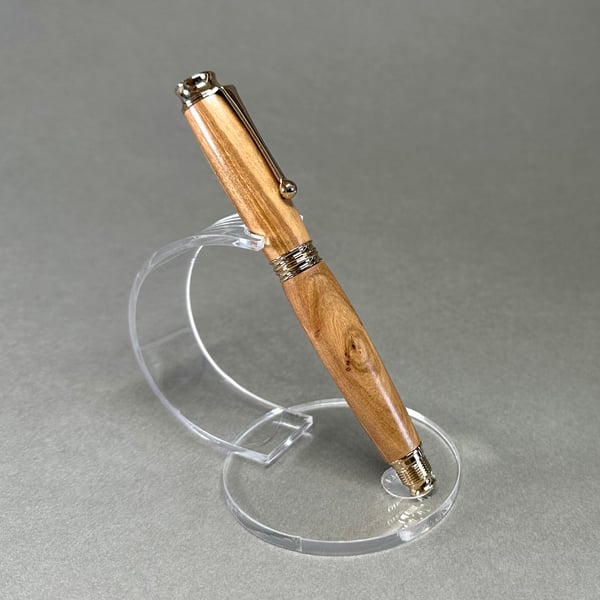 Wood turned handmade pen
