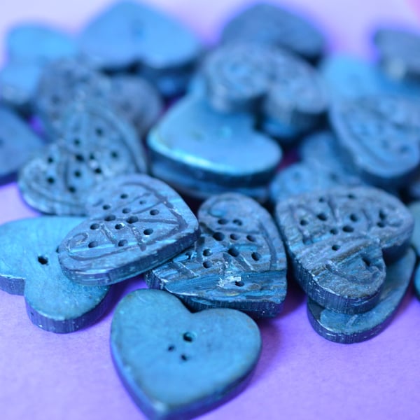 Coconut Shell Petrol Blue Dyed Heart Leaf Buttons 22mmx22mm Button (CC7)