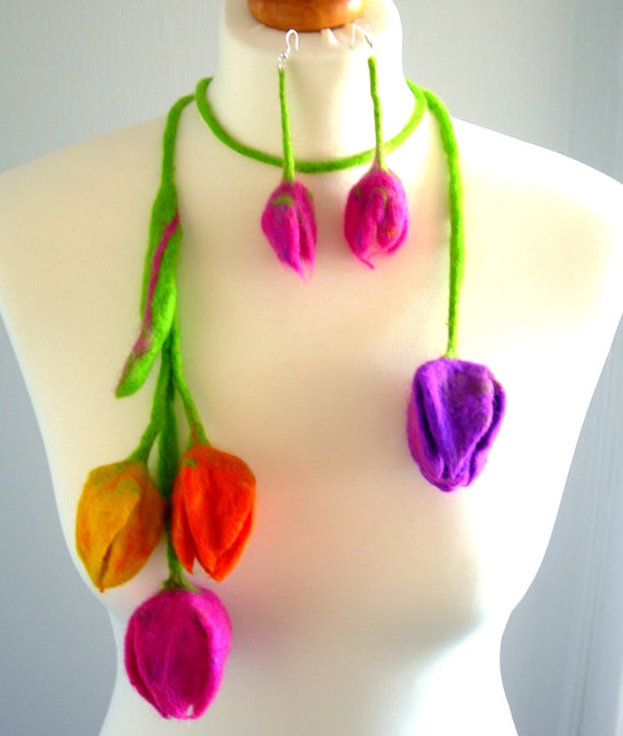  SALE...  Hand Felted, Wool Jewelry felted scarf necklace-100% WOOL MERINO